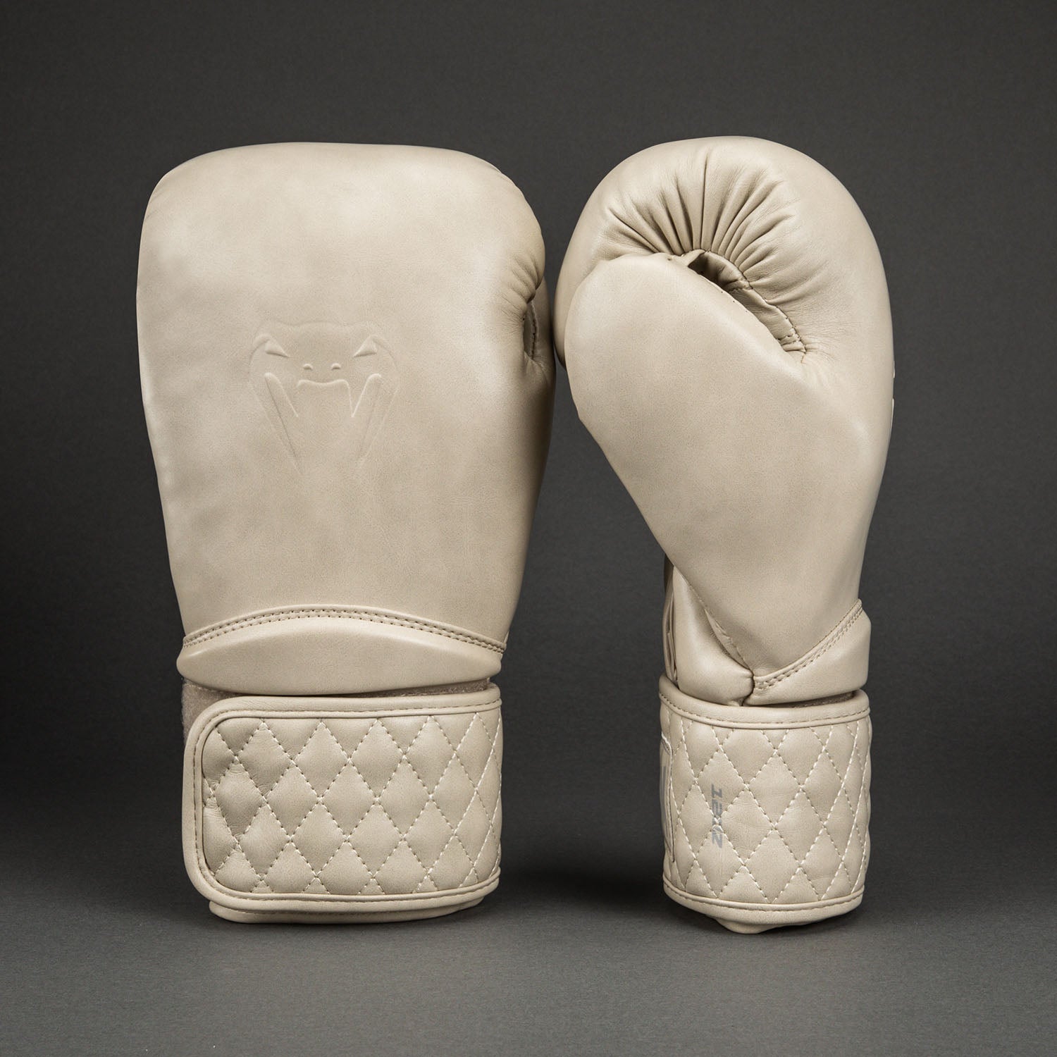 Gants de Boxe Venum Impact Classic - Ivoire