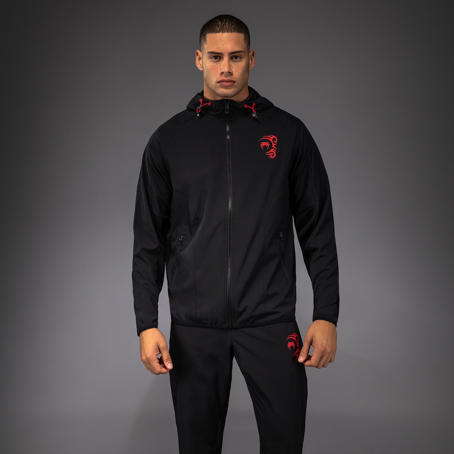Veste de Survêtement Venum x Mike Tyson Tiger - Noir Profond/Rouge Intense