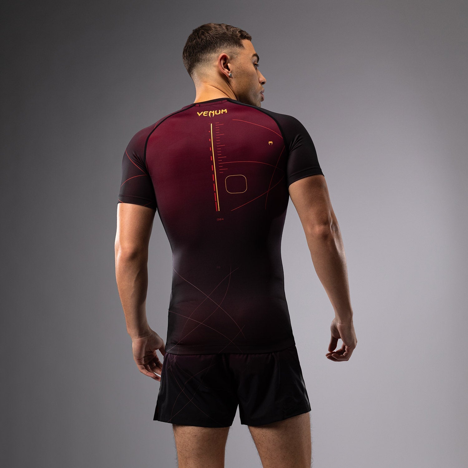 Rashguard Manches Courtes Venum Tactical XT- Noir/Bordeaux/Or
