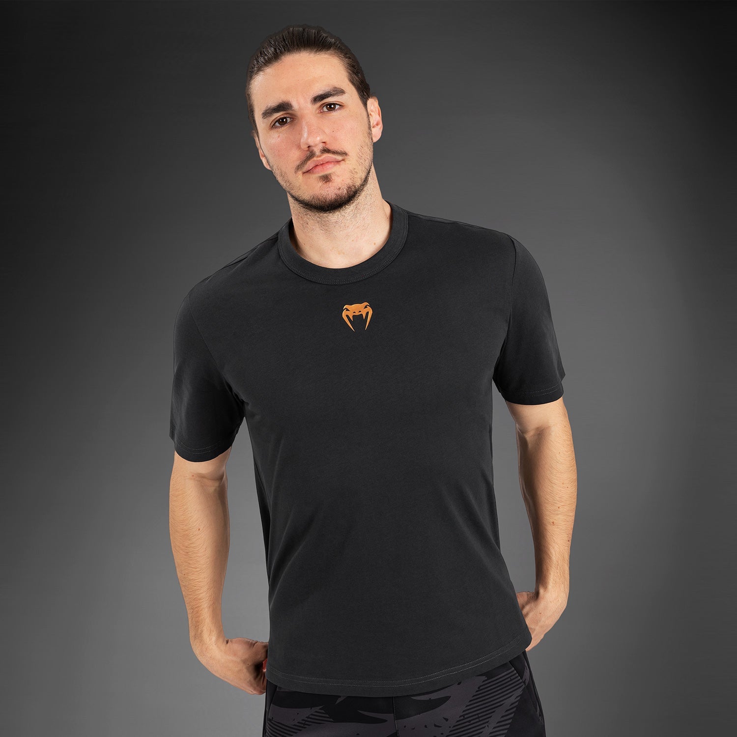 T-Shirt À Manches Courtes pour Hommes UFC Adrenaline by Venum Fight Week - Gris Anthracite