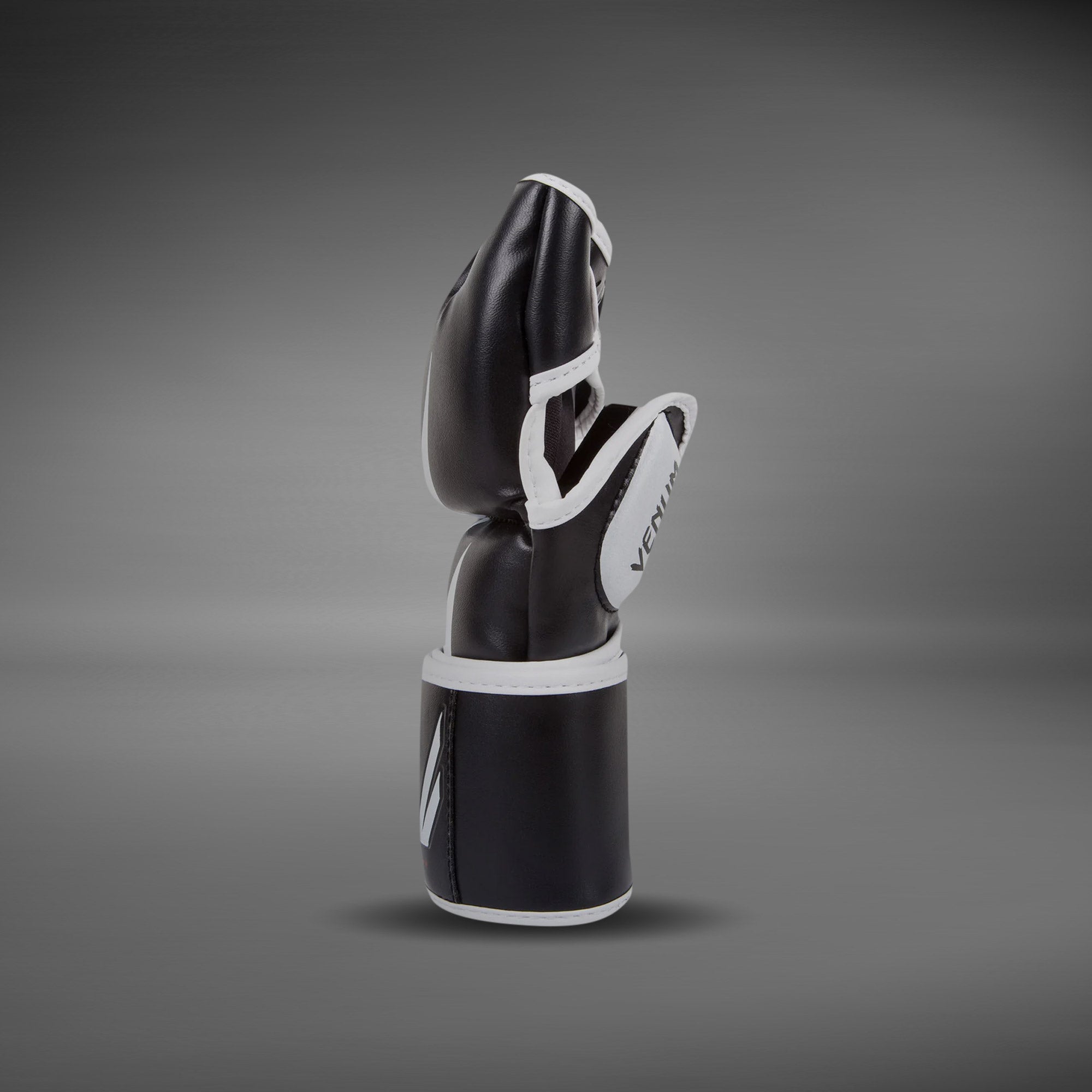 Gants MMA Venum Challenger - Noir
