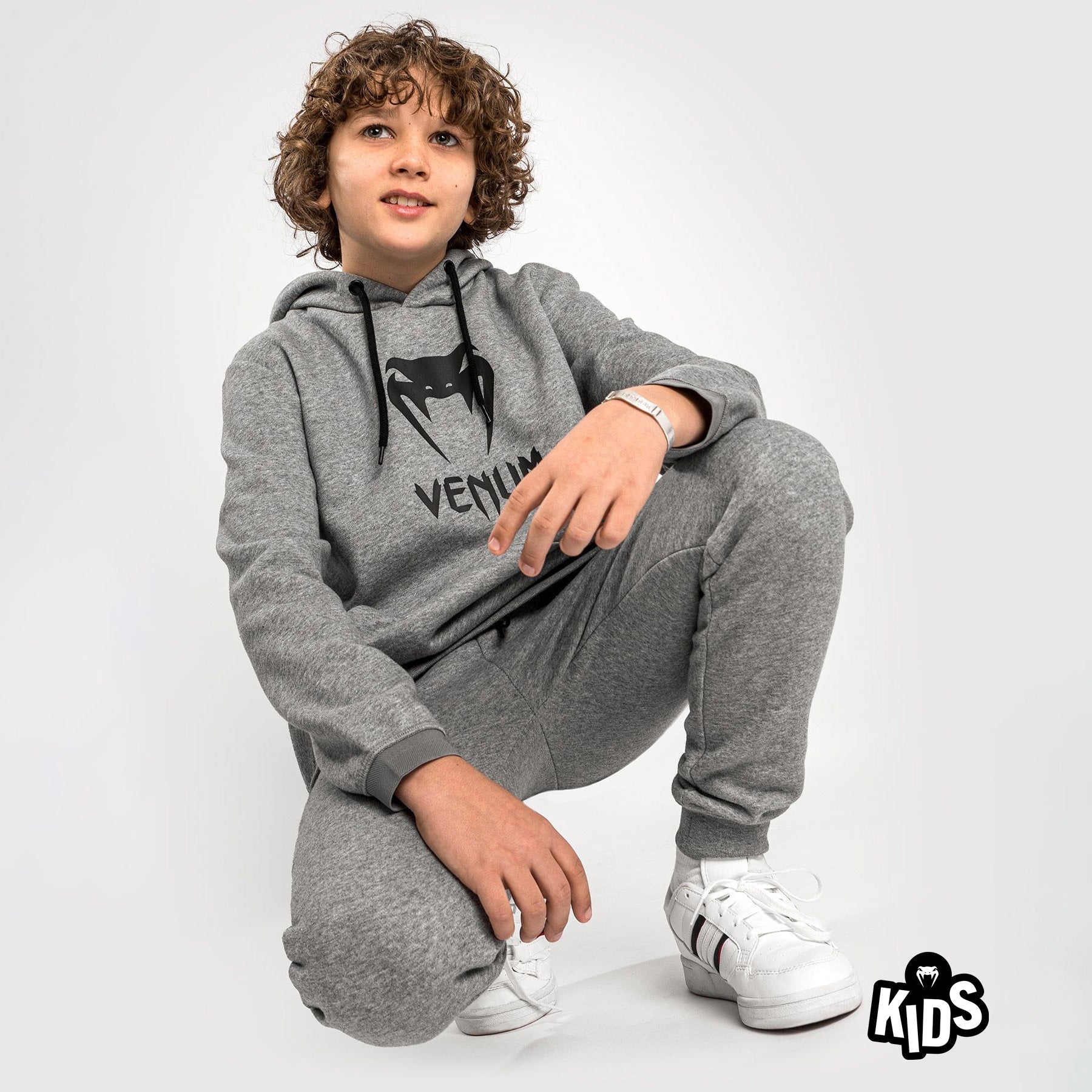 Sweatshirt à Capuche Venum Classic - Pour Enfants - Gris Chiné Clair