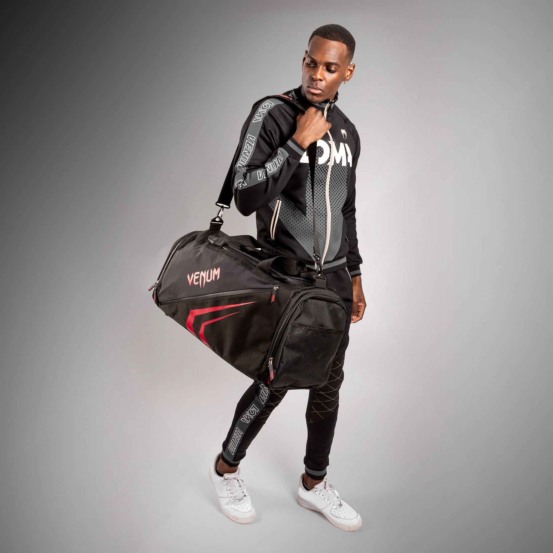 Sac de sport Noir/Rouge Venum Trainer Lite Evo