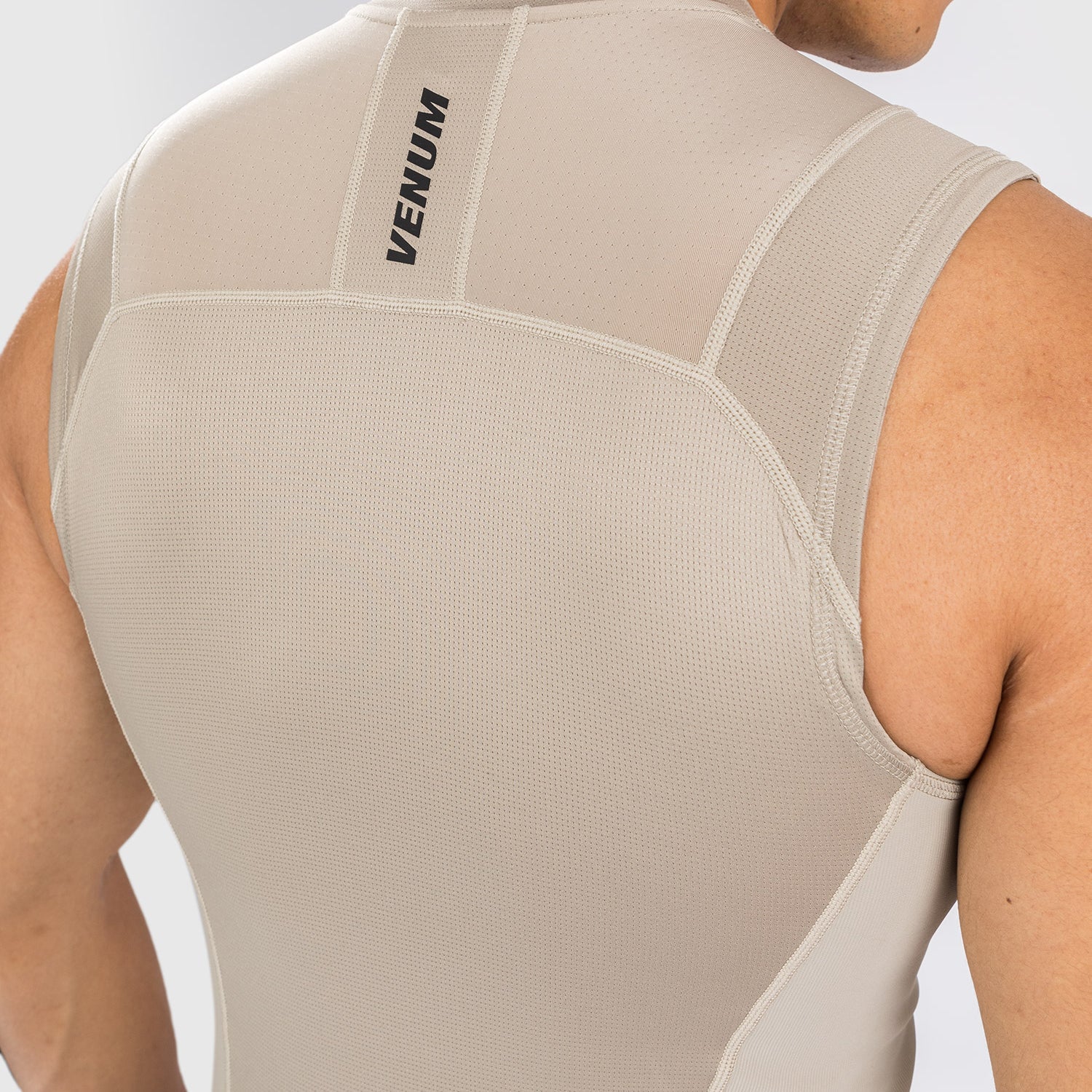 Rashguard Venum G-Fit Air sans manches - Sable