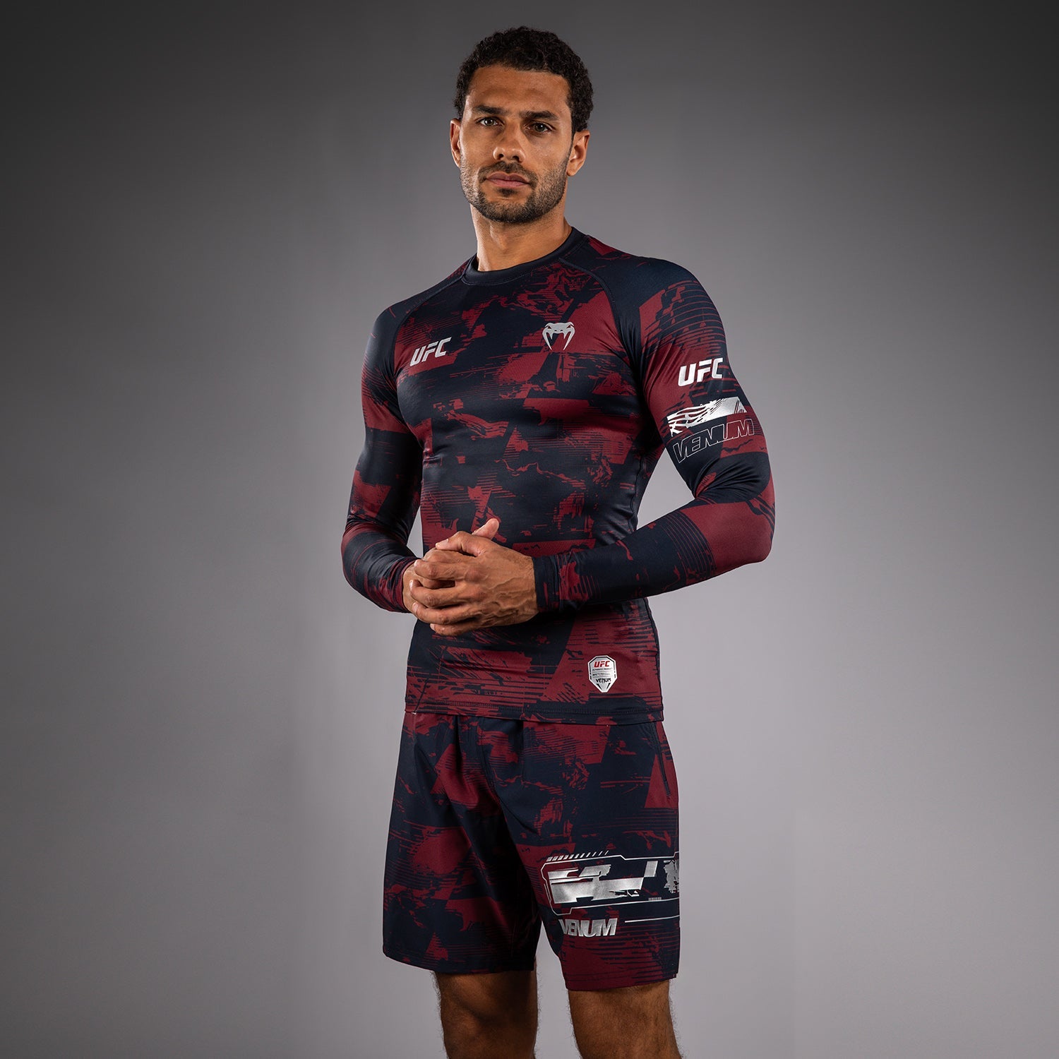 Rashguard manches longues Performance Homme UFC Zenith by Venum Authentic Fight Week - Bleu marine/Bordeaux/Argent