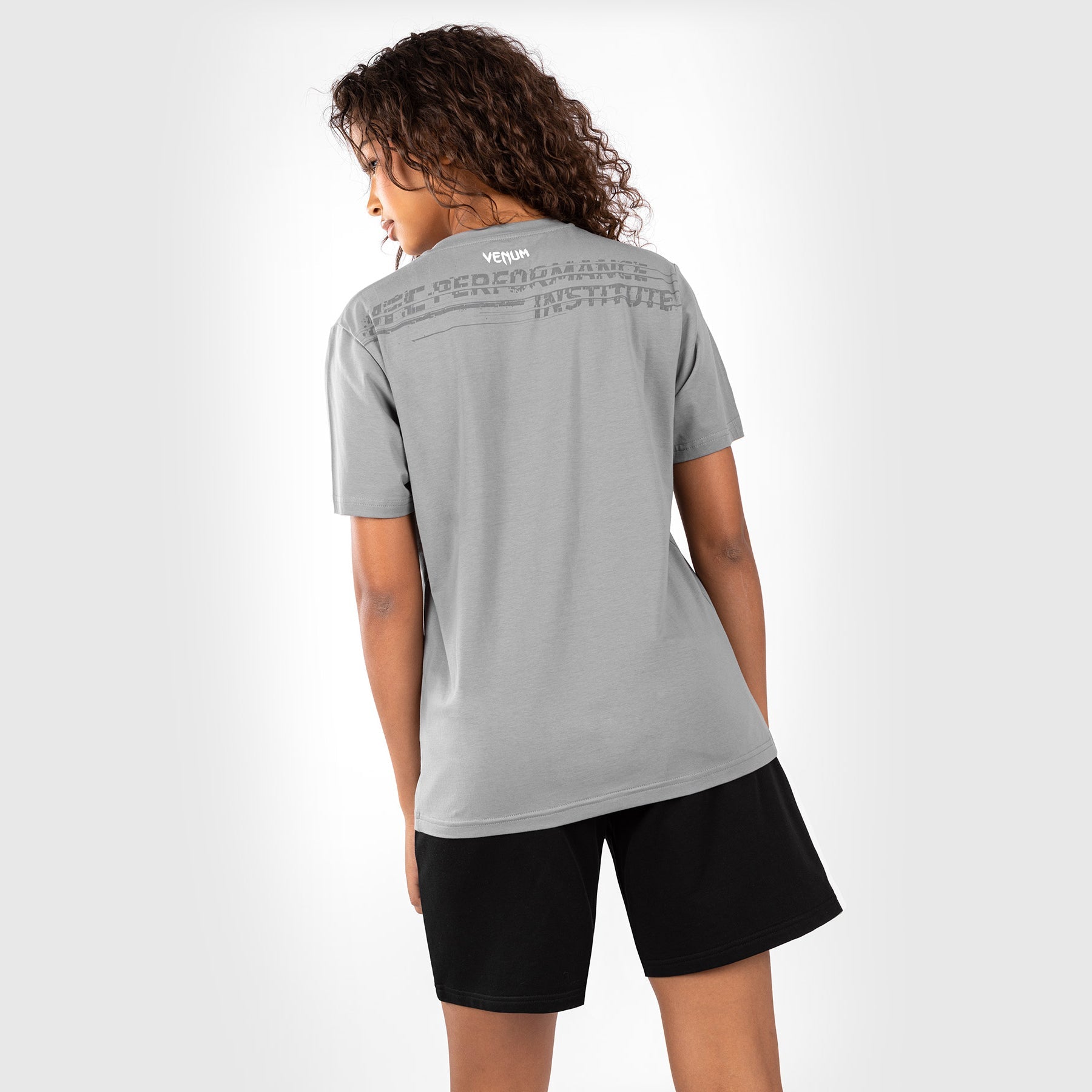 UFC Venum Performance Institute 2.0  T-Shirt Femme - Gris