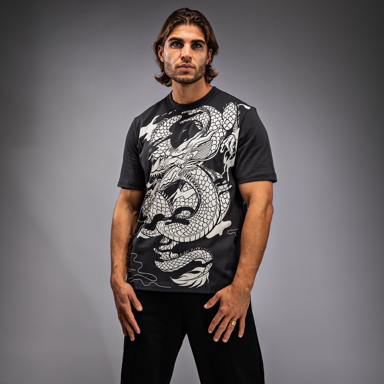 T-shirt Venum Dragon’s Flight - Gris Charbon/Blanc Crème