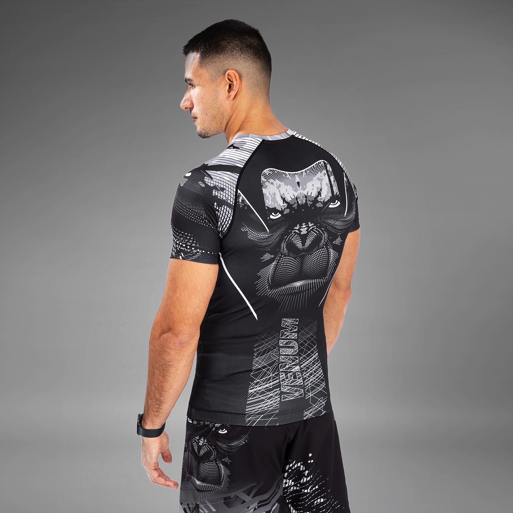 Rashguard Manches Courtes Venum Gorilla Jungle - Noir/Blanc