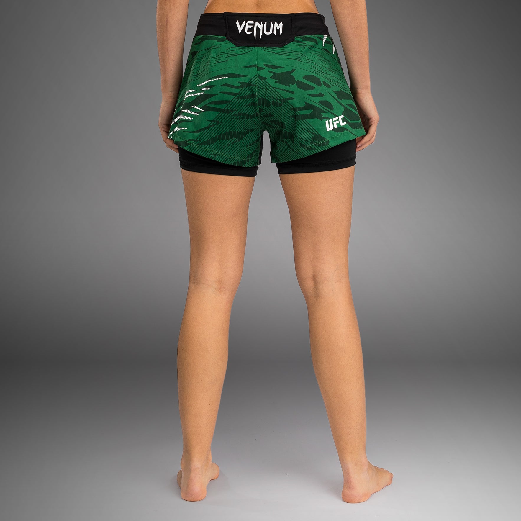 Shorts de Combat pour Femmes UFC Fusion by Venum Authentic Fight Night - Vert