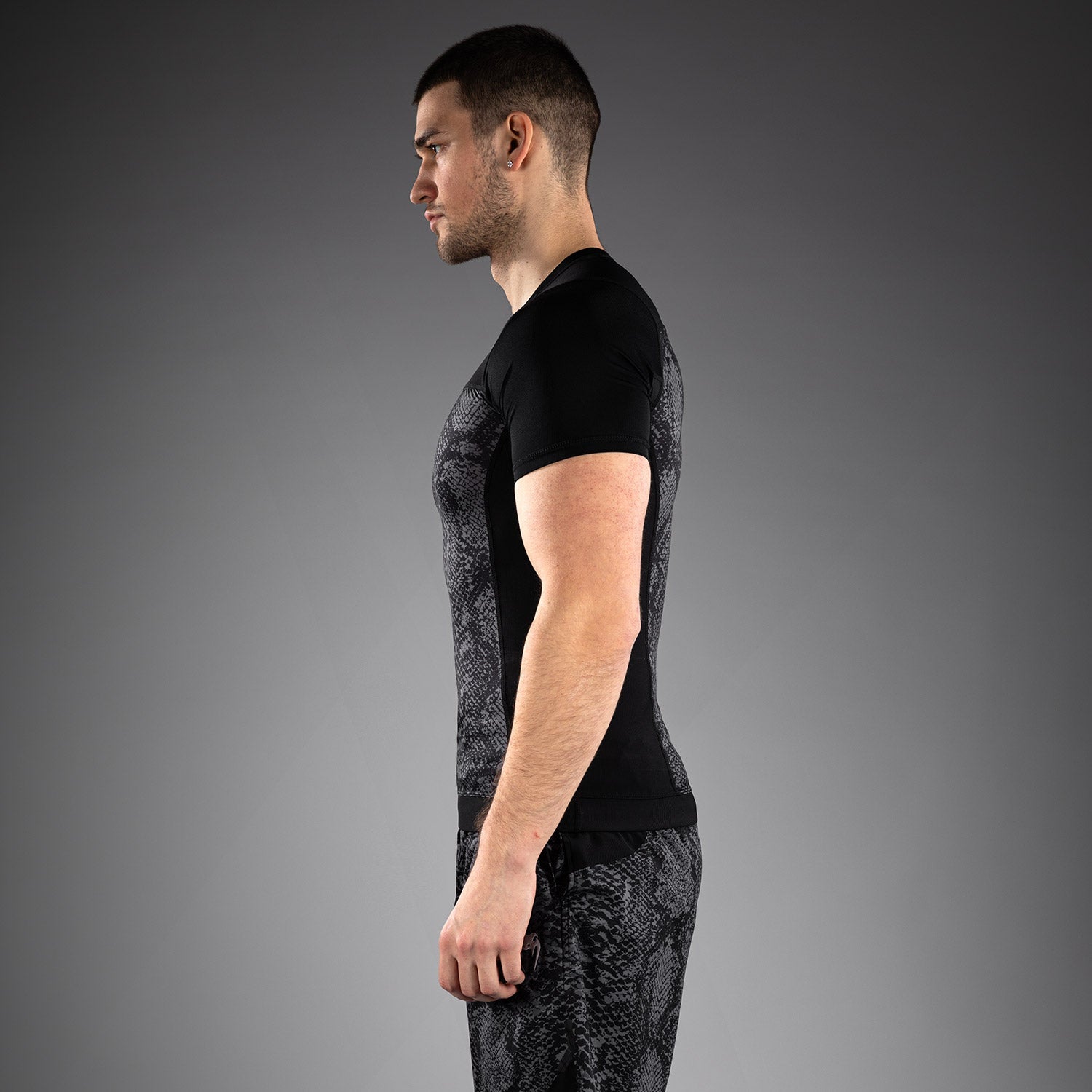 Rashguard à Manches Courtes Venum G-Fit Scales – Noir/Gris Charbon
