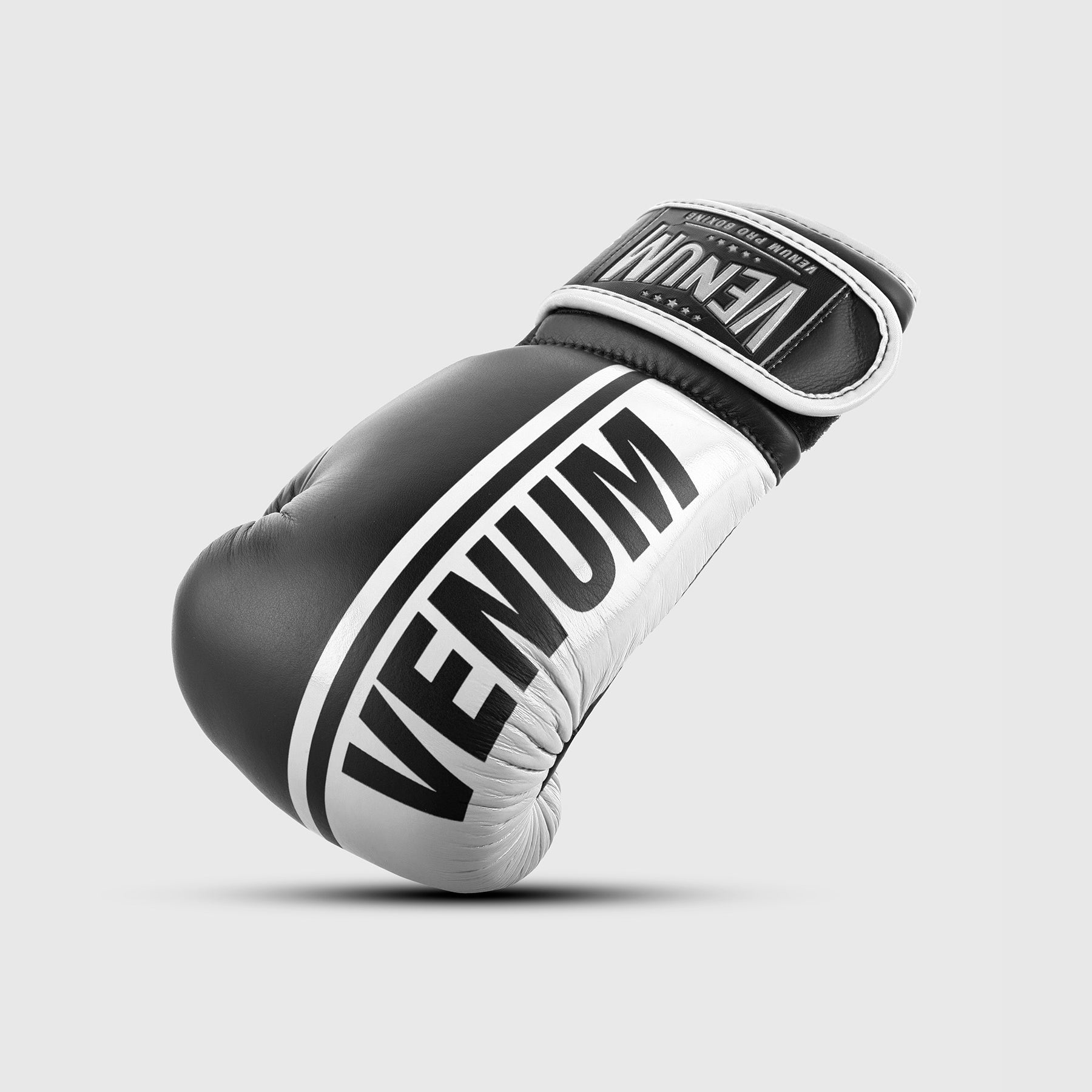Gants de boxe pro Venum Shield Velcro - Noir/Blanc