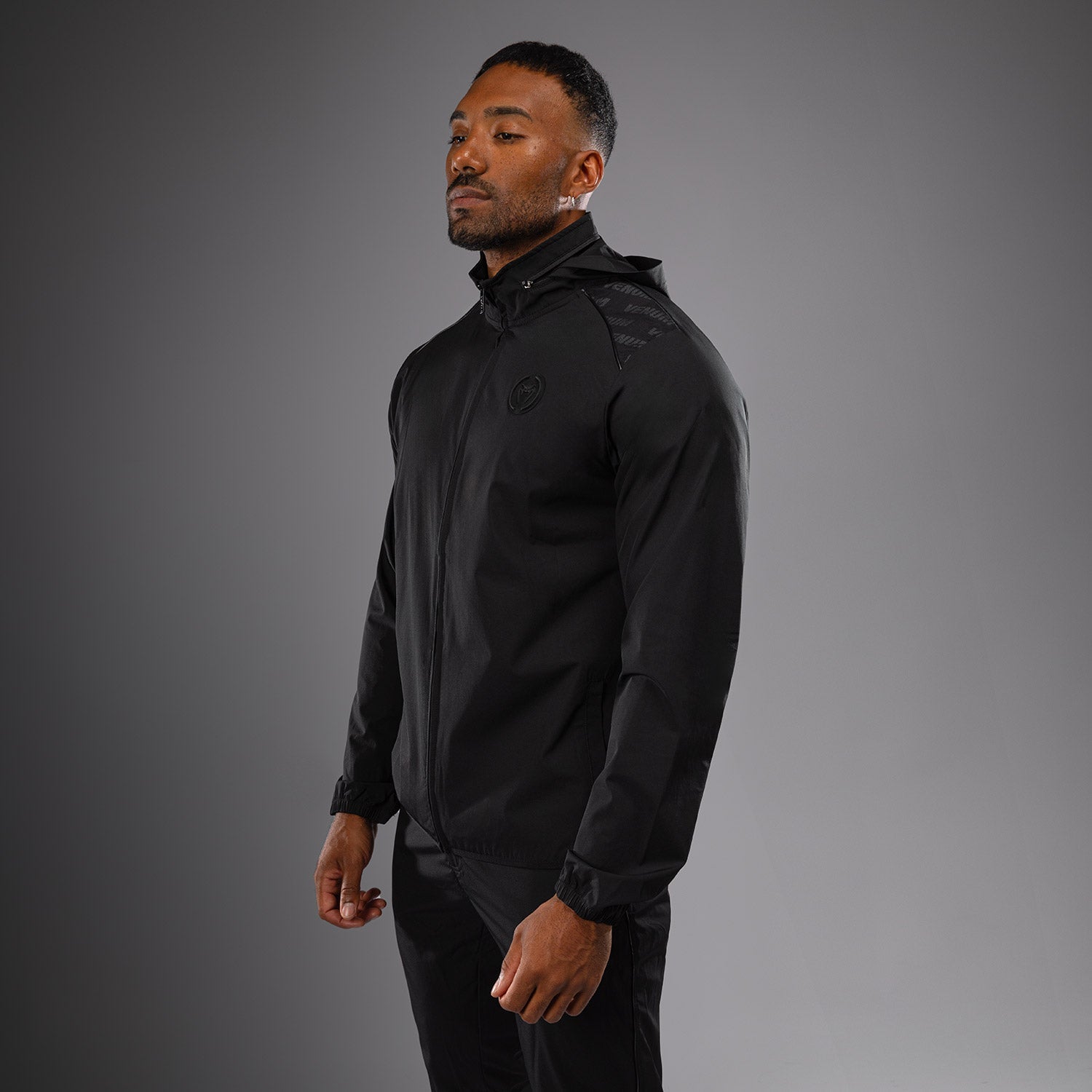 Vestes de survêtement Venum Cargo Light Aero - Noir