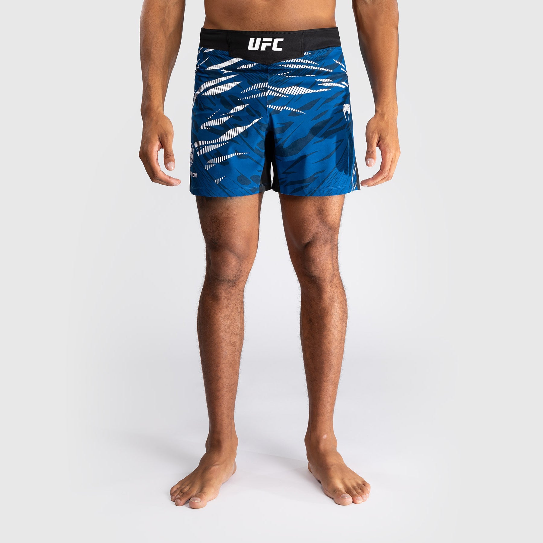 Shorts de Combat pour Hommes UFC Fusion by Venum Personnalisé Authentic Fight Night - Coupe Courte - Bleu