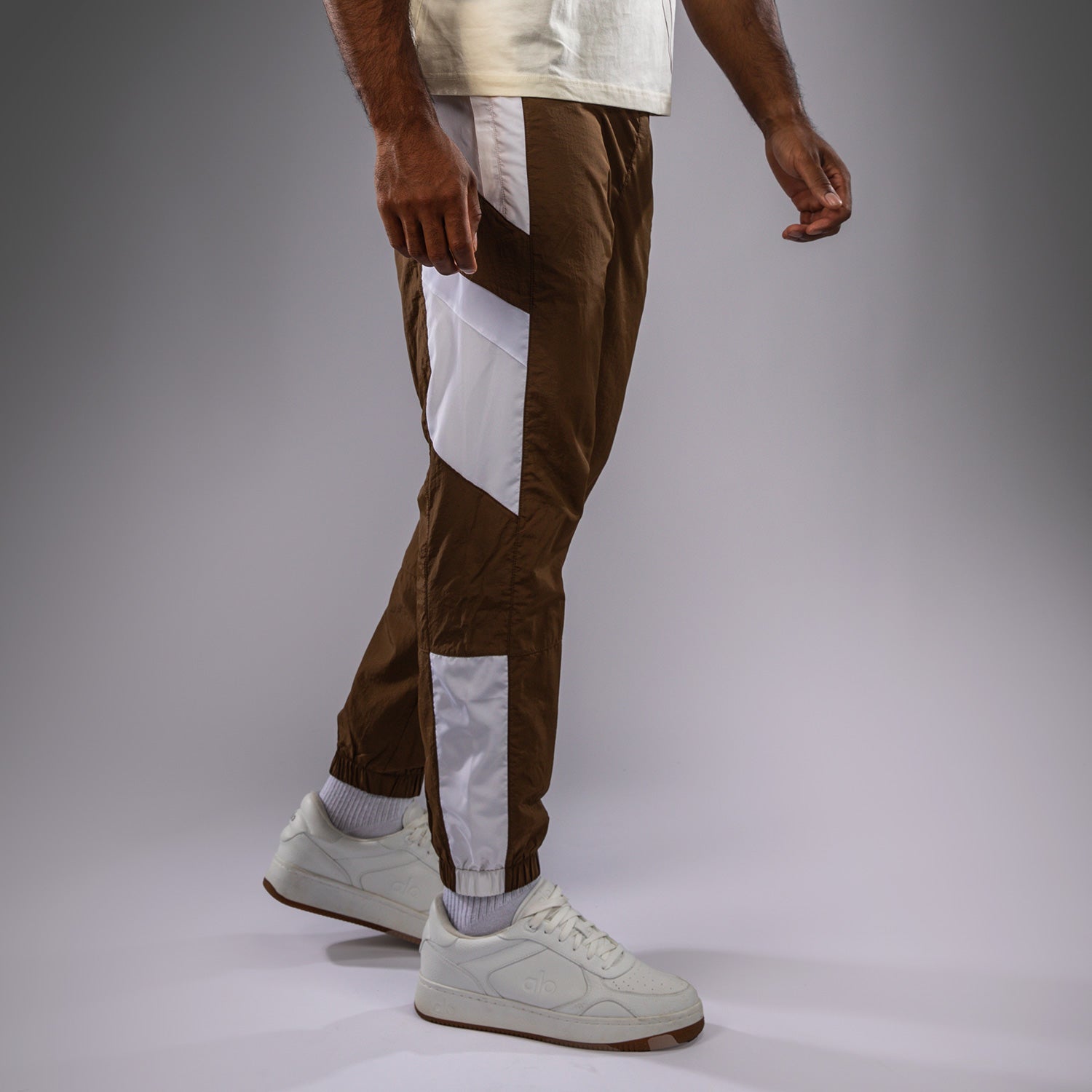 Pantalon de survêtement Venum Attack 90 - Marron foncé