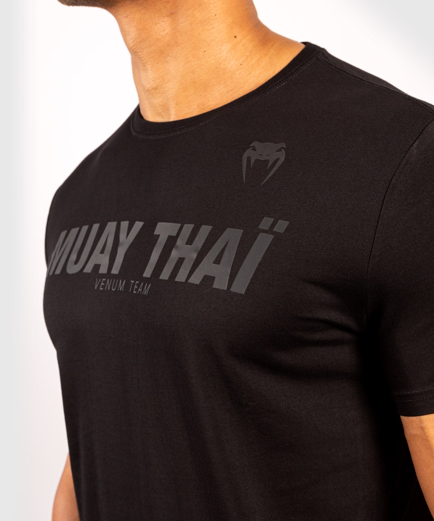 T-shirt Venum Muay Thai VT - Noir / Mat