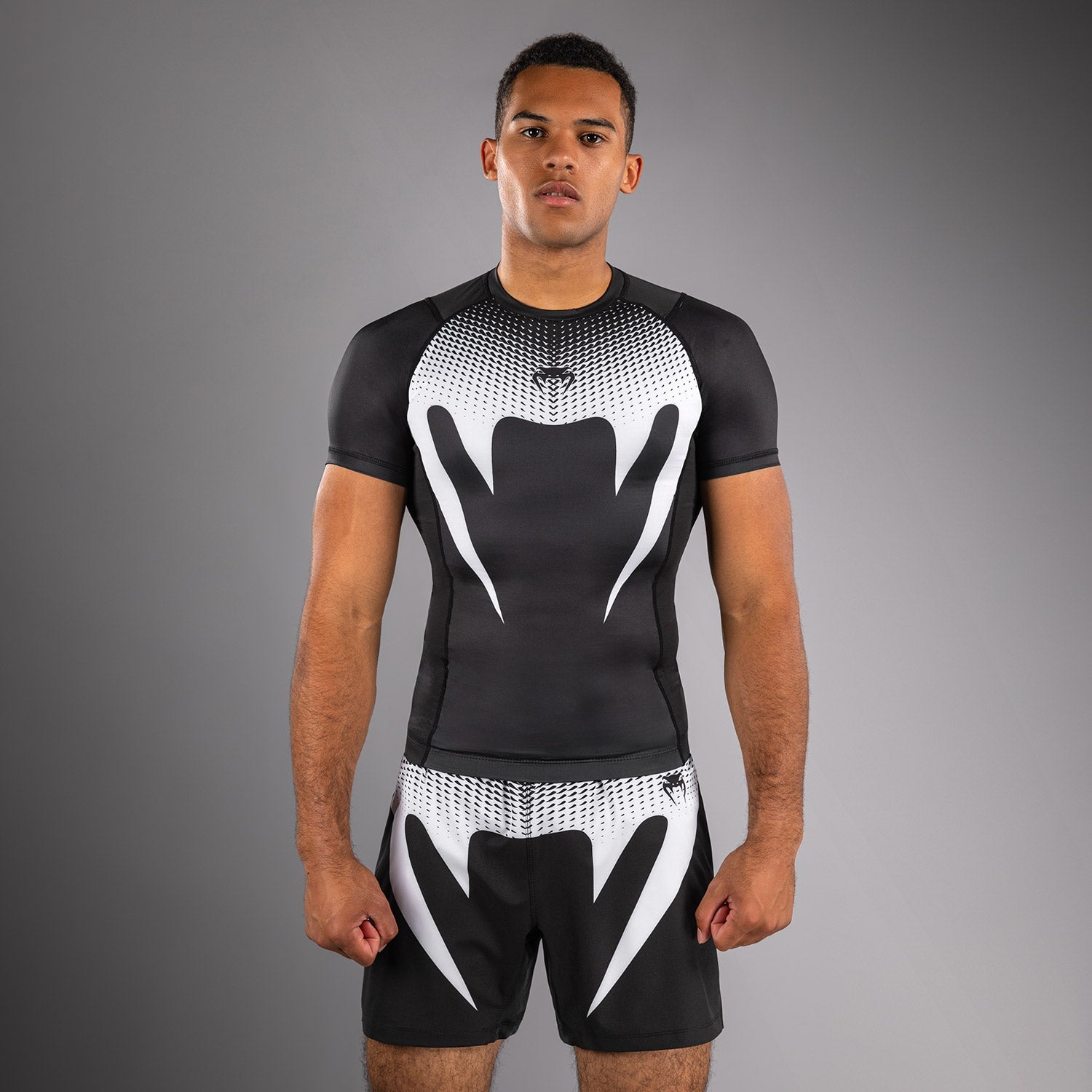 Rashguard Venum No Gi - Noir/Blanc
