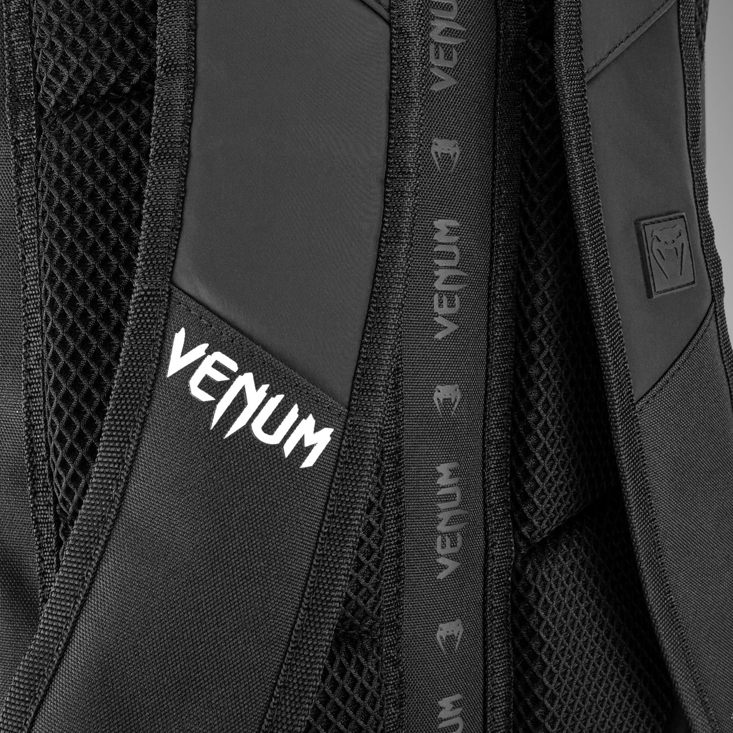 Sac à dos Noir/Blanc Venum Challenger Xtrem Evo