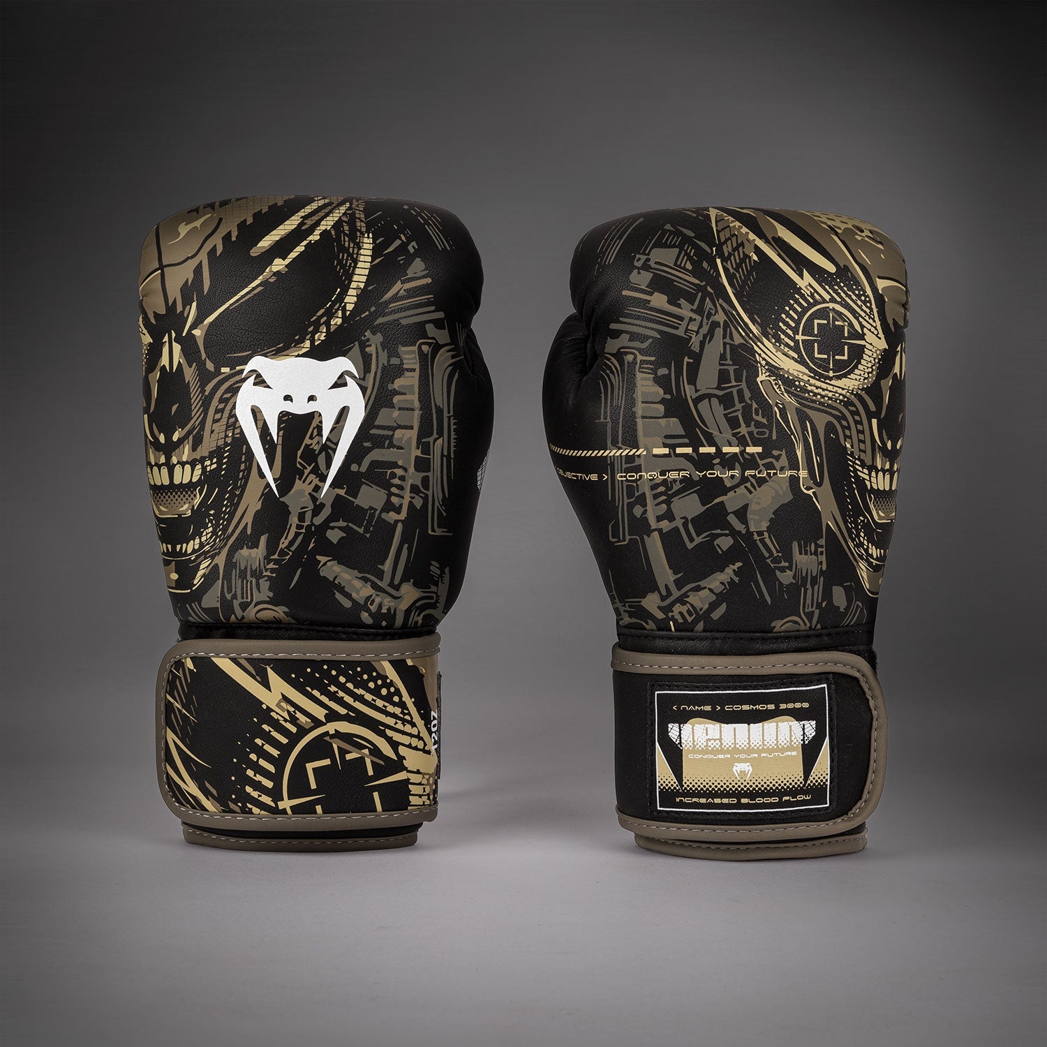 Gants de Boxe Venum Invader - Noir/Sable
