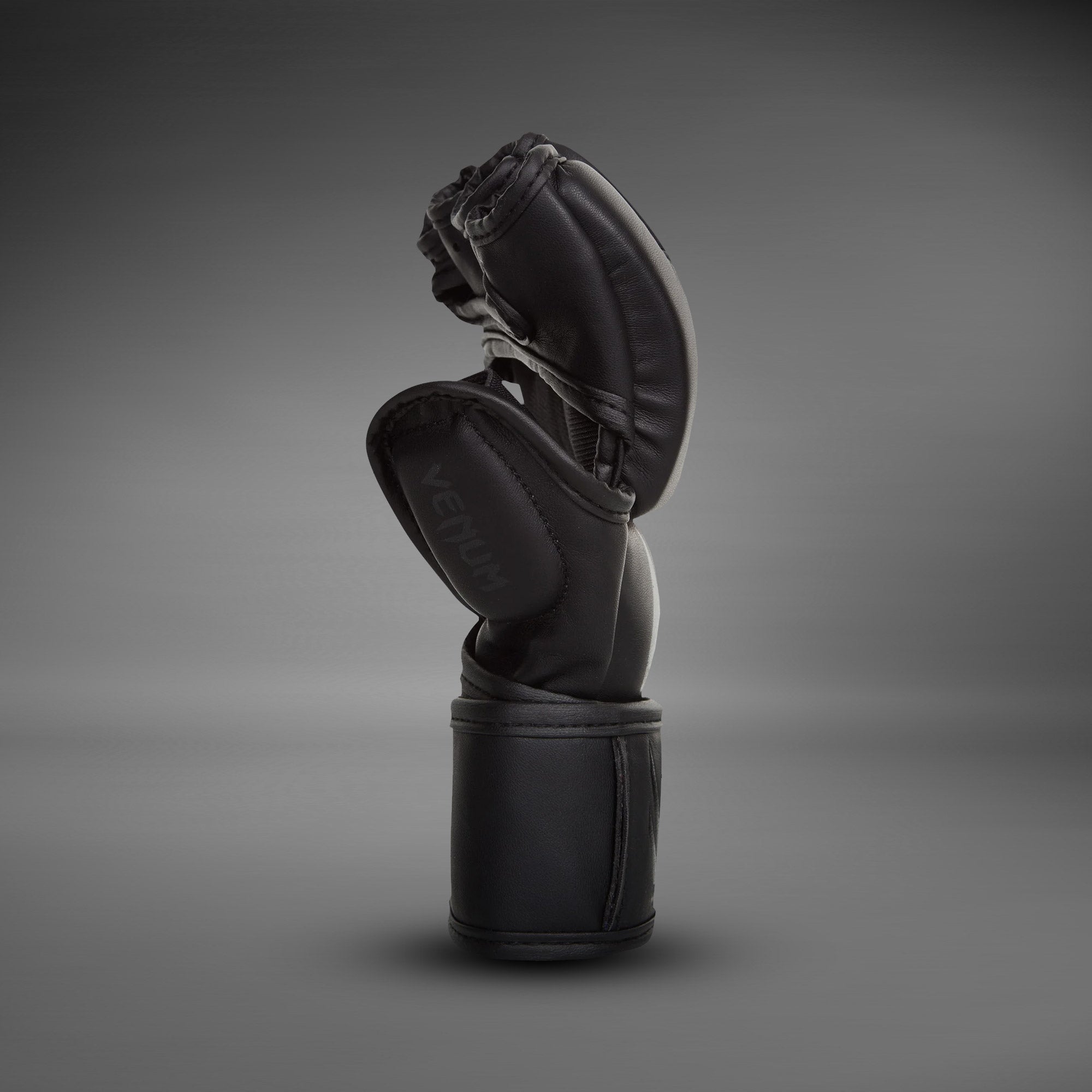 Gants de MMA Venum Challenger - Noir/Noir