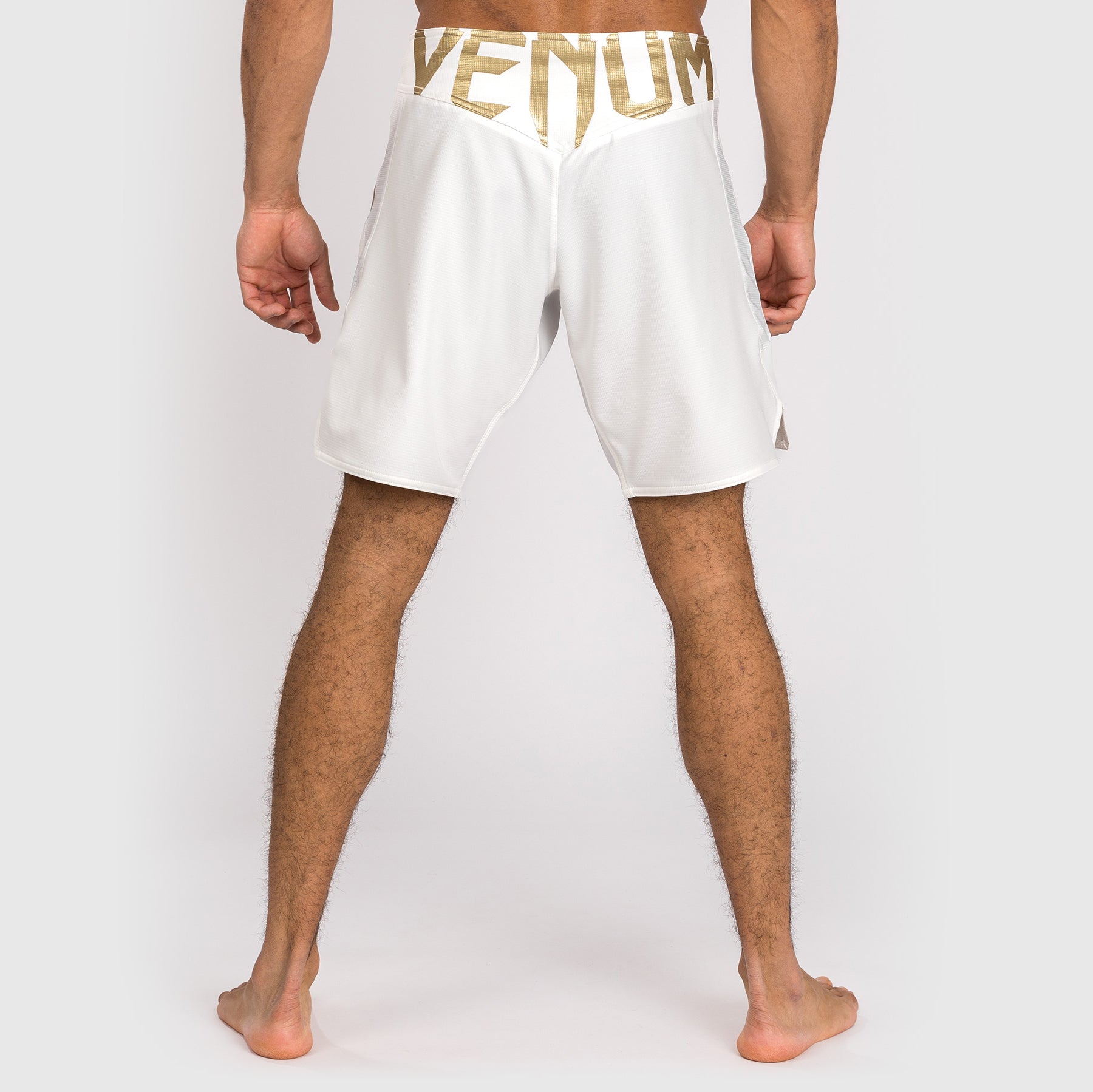 Shorts de combat Venum Light 5.0 - Blanc/Or