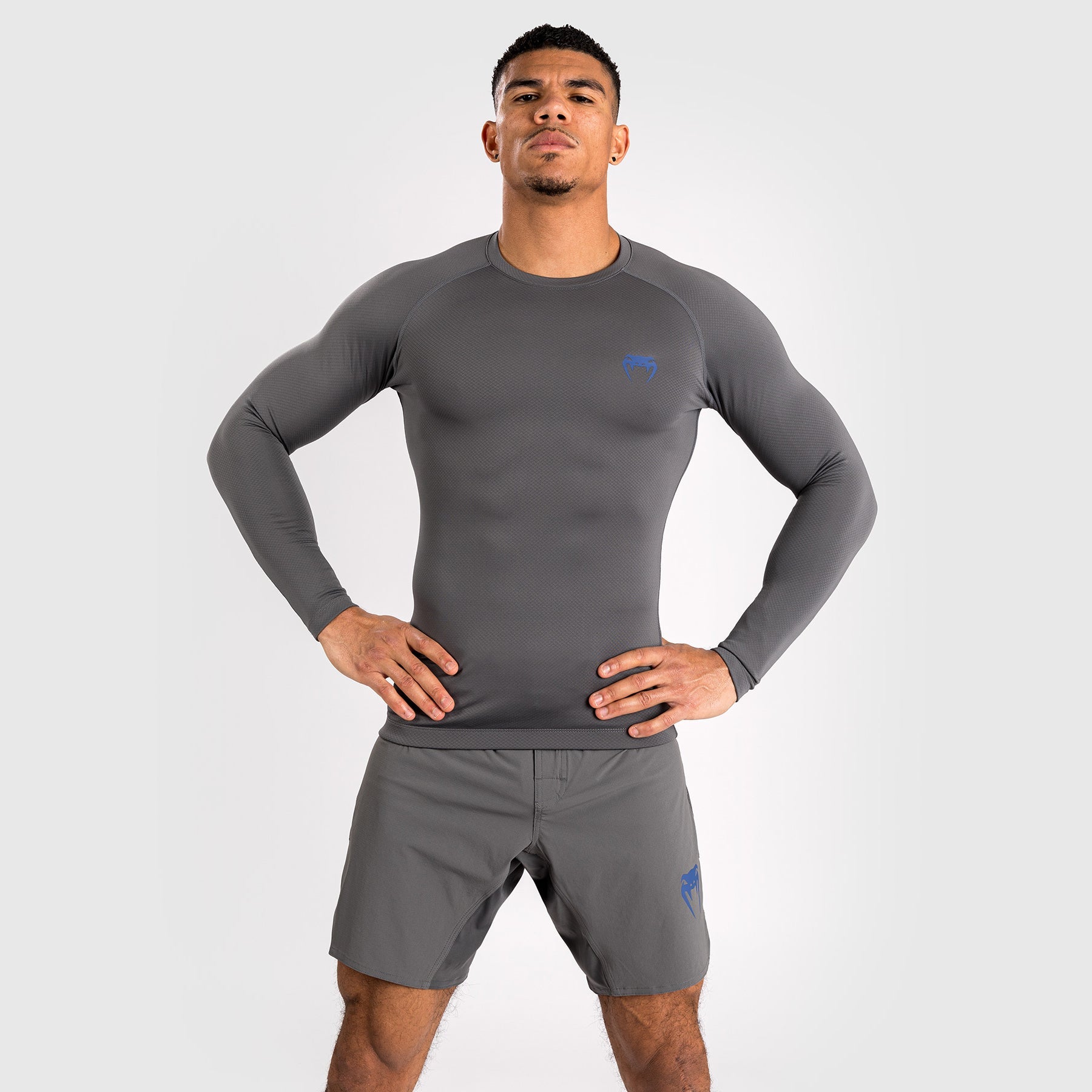 Rashguard à manches longues pour hommes Venum Contender - Gris