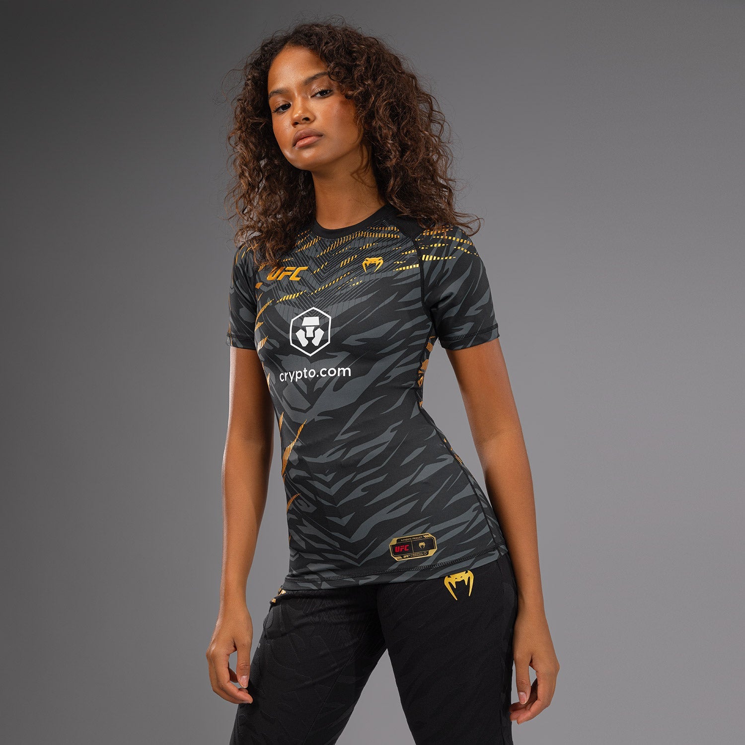 Rashguard Performance à Manches Courtes pour Femmes UFC Fusion by Venum Authentic Fight Night - Champion