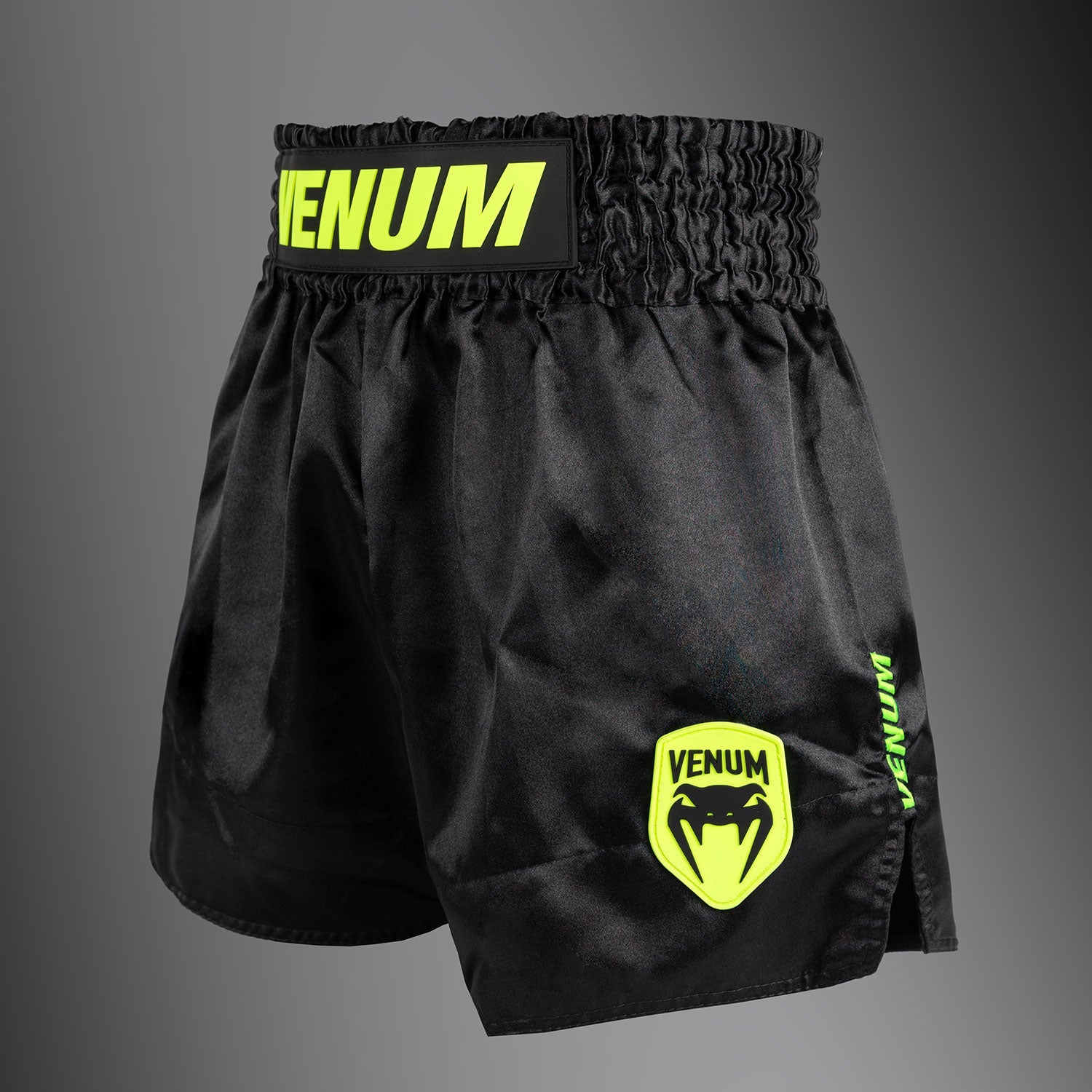 Short de Muay Thai Venum Classic Evo - Noir/Jaune Néon