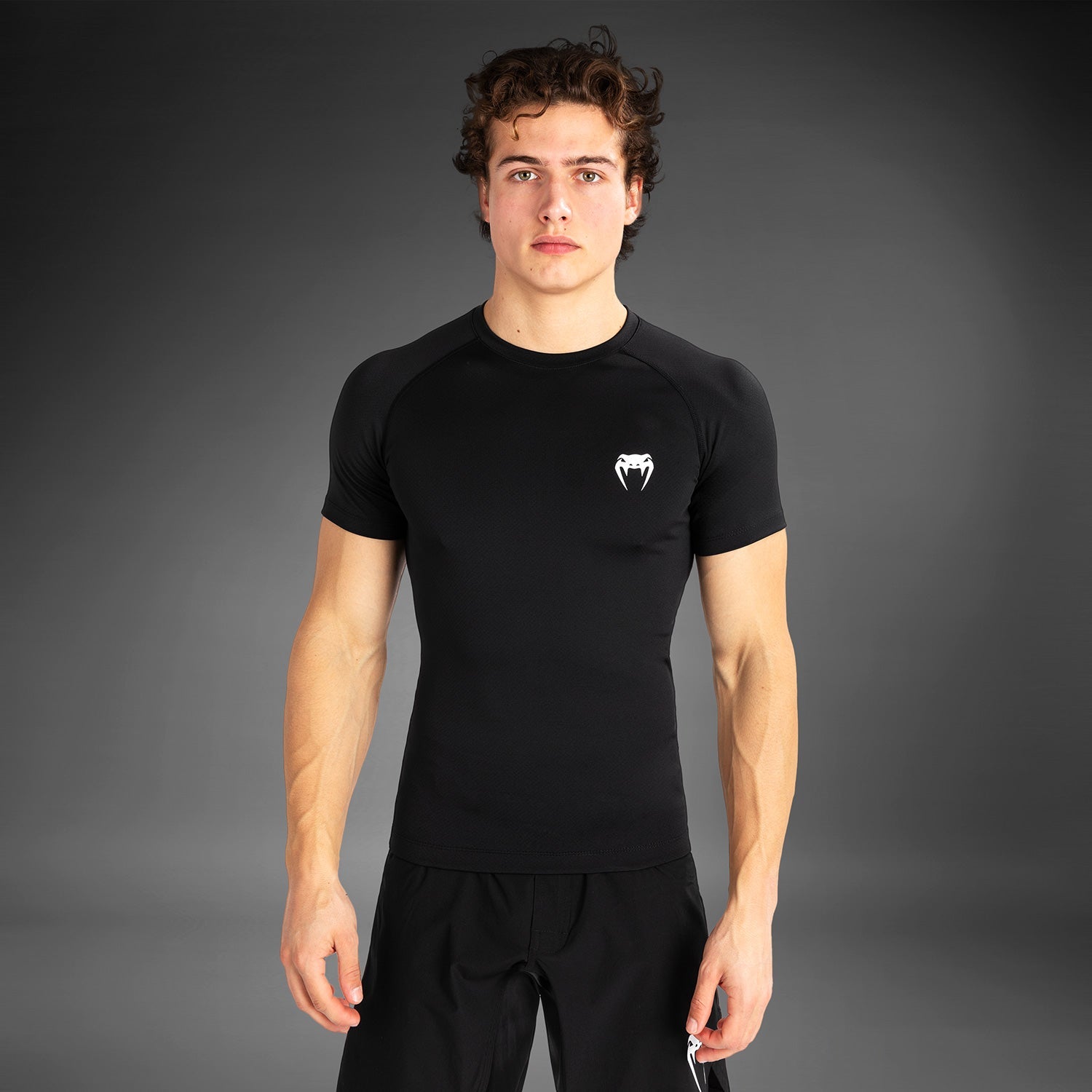 Rashguard à manches courtes pour hommes Venum Contender - Noir/Blanc
