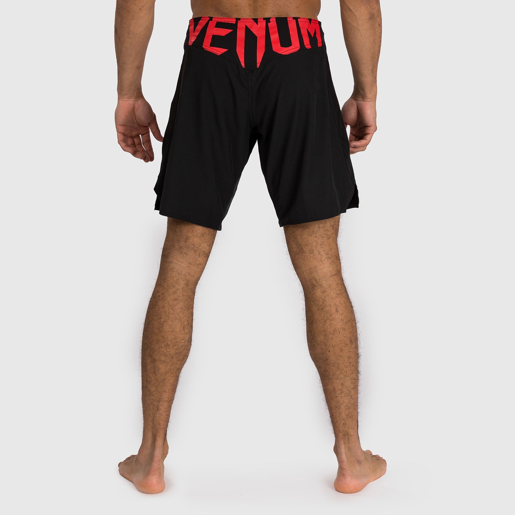 Shorts de combat Venum Light 5.0 - Noir/Rouge
