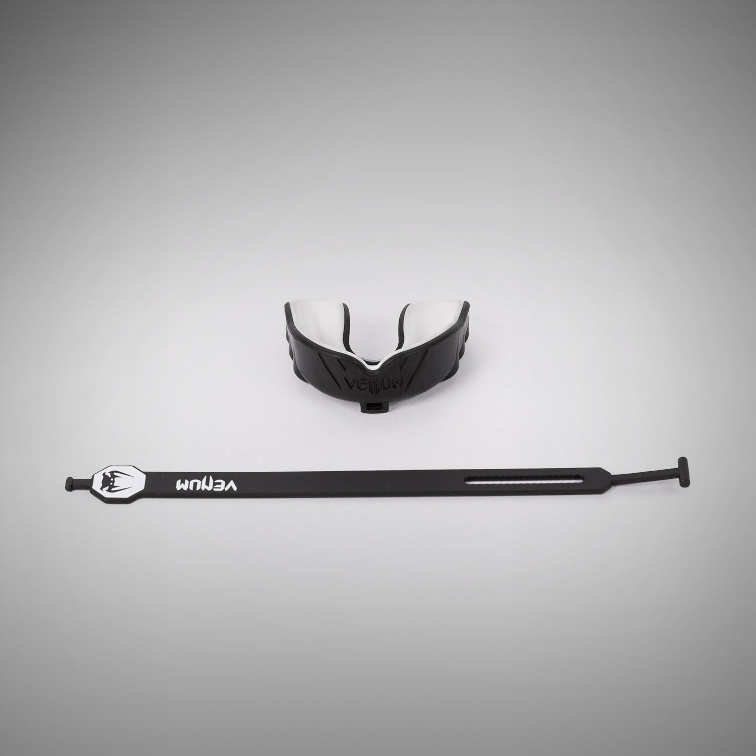 Protège-dents Venum Challenger avec/sans Sangles - Noir/Blanc