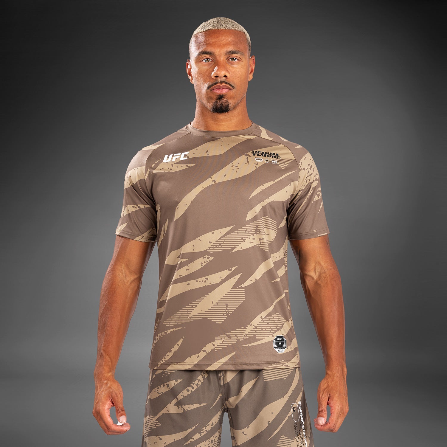 T-Shirt Dry-Tech pour Hommes UFC Adrenaline by Venum Fight Week - Desert Camo