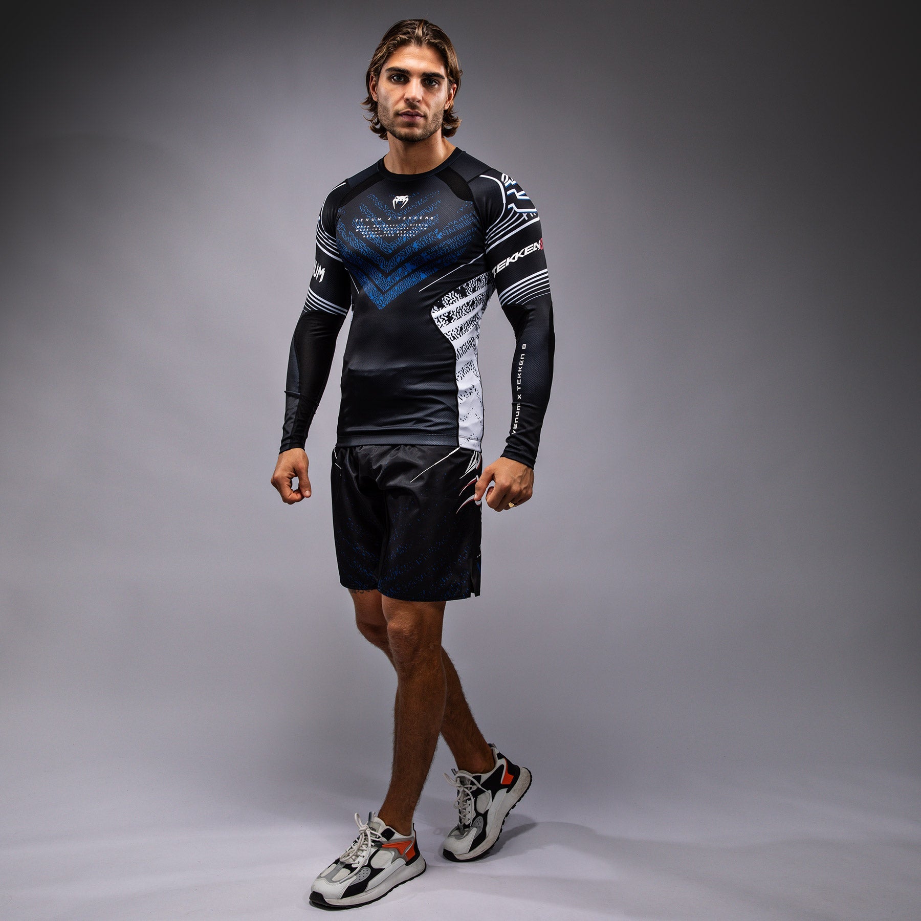 Rashguard Venum x TEKKEN 8 - Jin Kazama - Bleu/Noir/Blanc