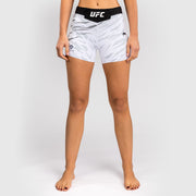 Short de compression pour Femmes UFC Fusion by Venum Authentic Fight Night - Coupe Courte - Blanc