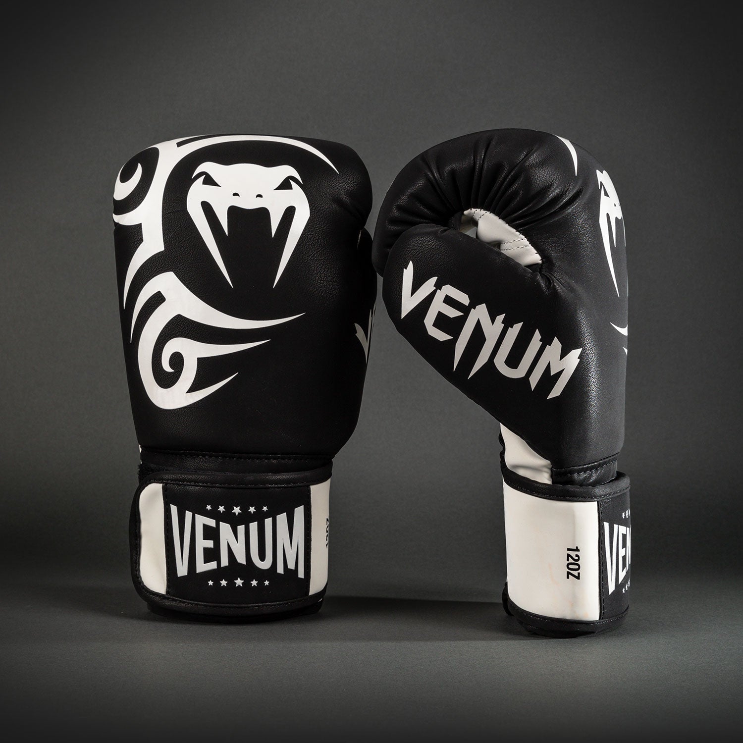Gants de Boxe Venum Mike Tyson Replica - Noir Profond/Blanc Optique