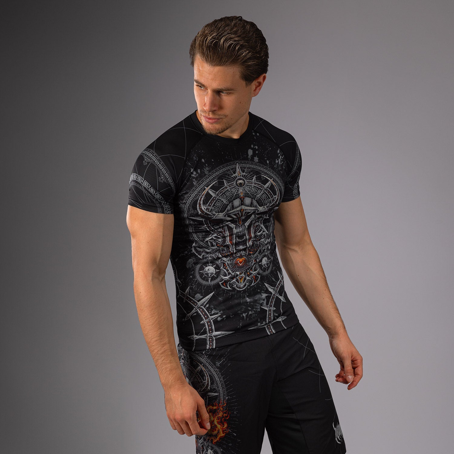 Rashguard à Manches Courtes pour Hommes Venum Gladiator 5.0 - Noir/Argent