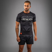 Rashguard Manches Courtes Venum Eclipse – Noir/Ivoire