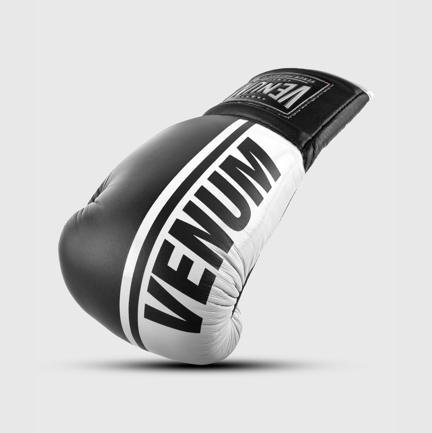 Gants de boxe Venum Shield Pro avec lacets - Noir/Blanc