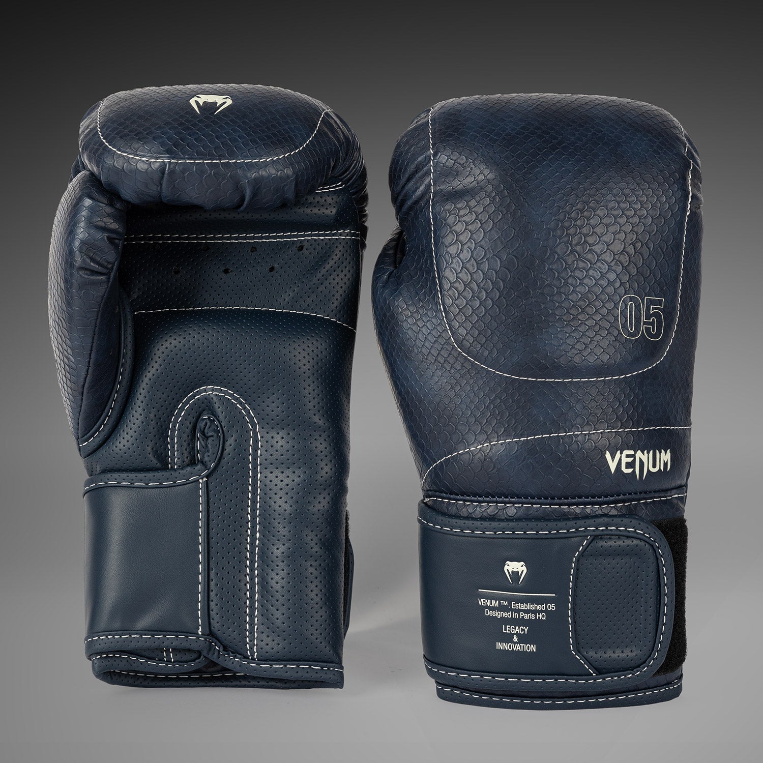 Gants de Boxe Venum Impact Evo Scales – Bleu Minuit