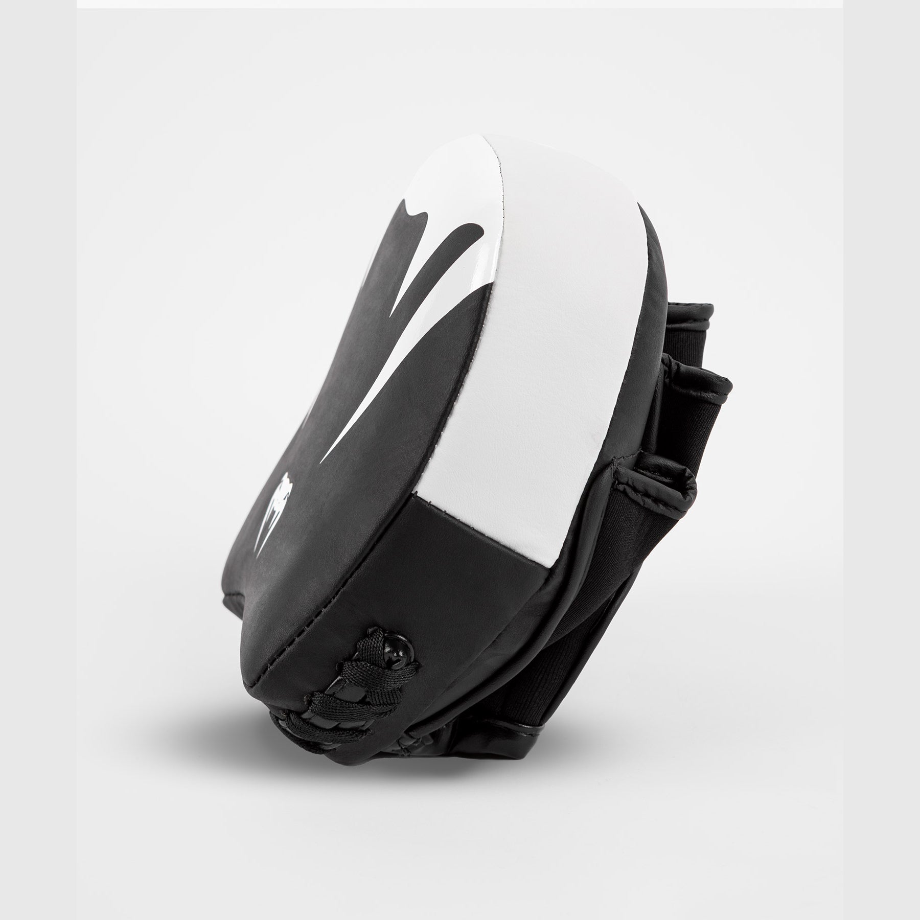 Venum Elite Thick Coaching Mitts Cuir Mini (Paire) - Noir/Blanc