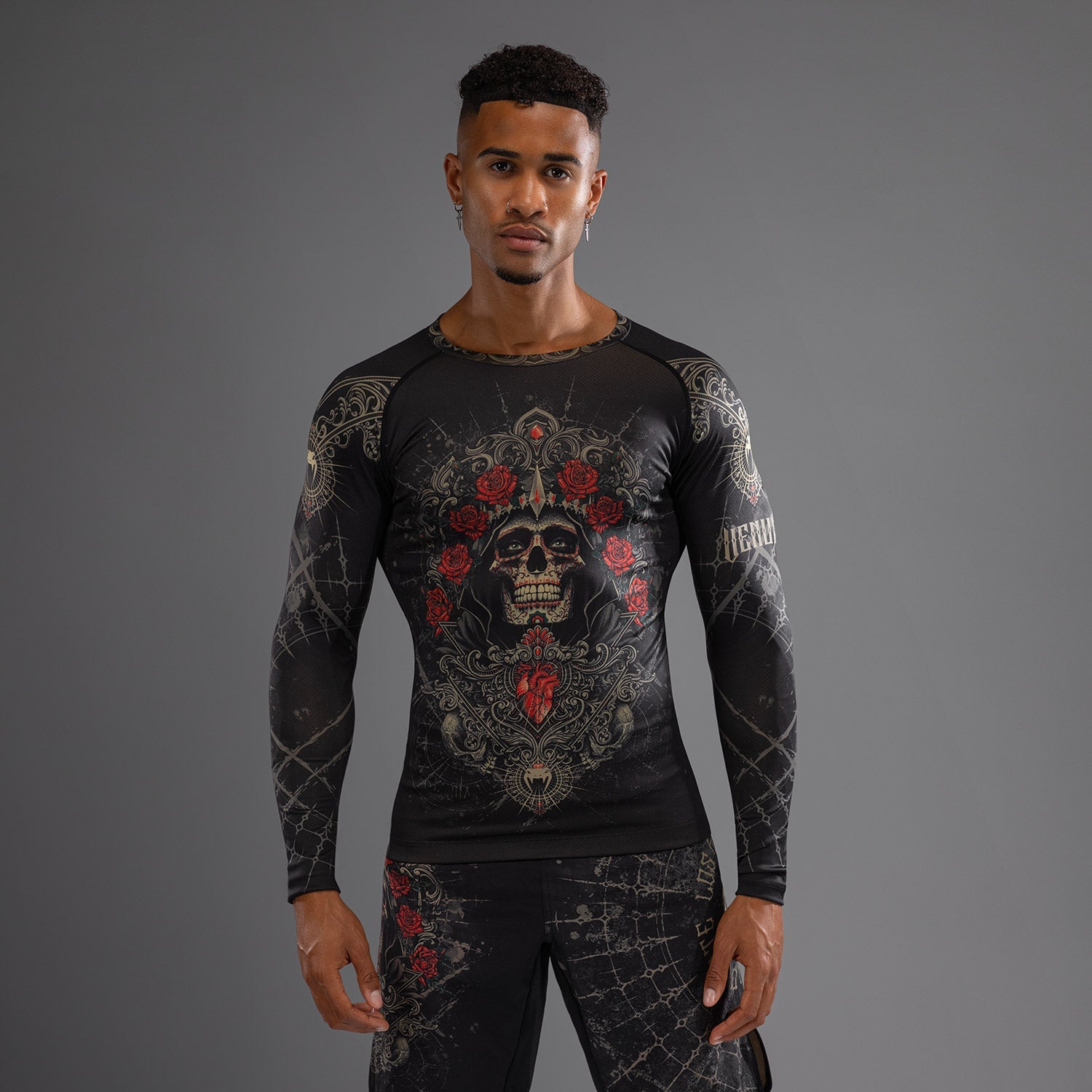 Rashguard à Manches Longues pour Hommes Venum Santa Muerte 5.0 - Noir Profond/Or