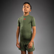 Rashguard Manches Courtes pour Enfants Venum Contender - Vert militaire/Orange