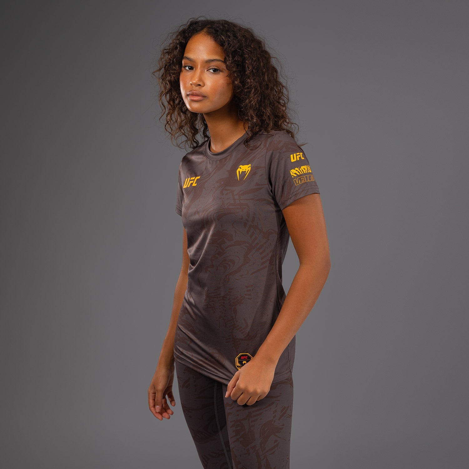 T-shirt Dry-Tech pour Femmes UFC Fusion by Venum Fight Week - Marron Terrestre